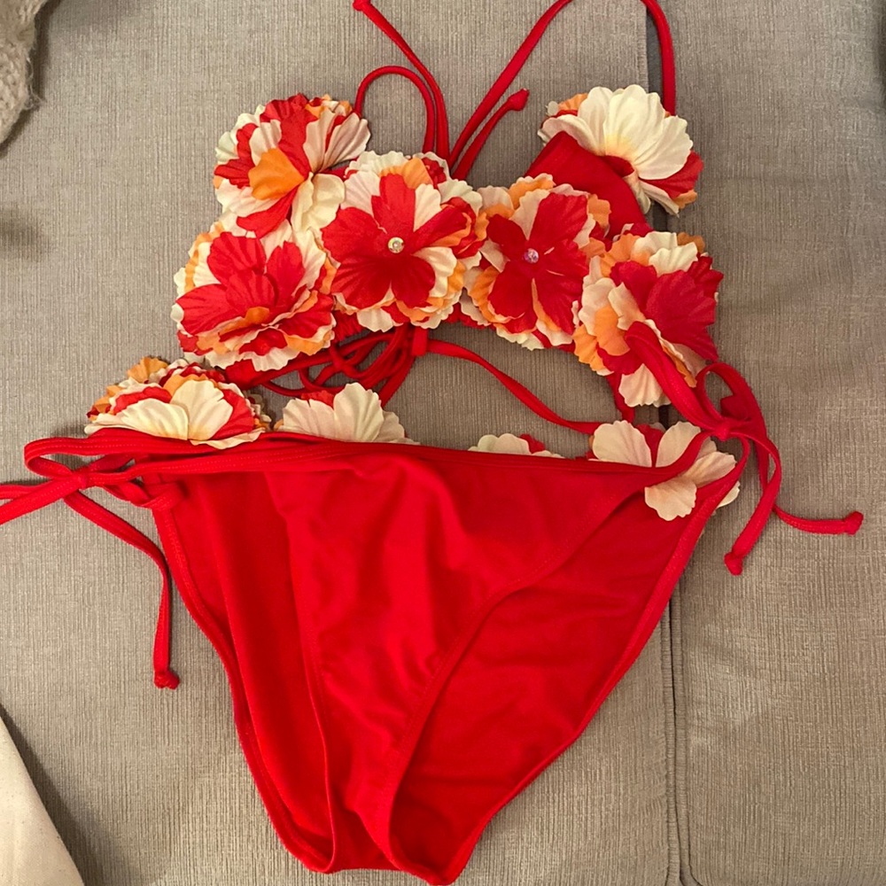 ASOS | ASOS DESIGN Premium 3D Flower Triangle Bikini Top and Bottom - Picture 5 of 10